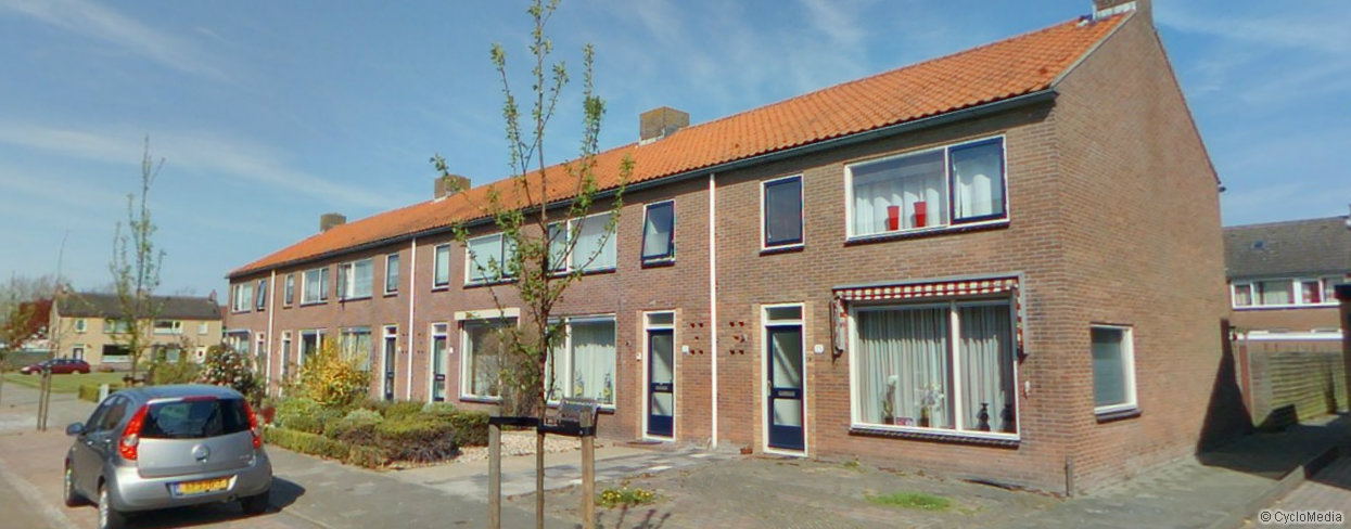 Laustraat 42, 4453 AX 's-Heerenhoek, Nederland