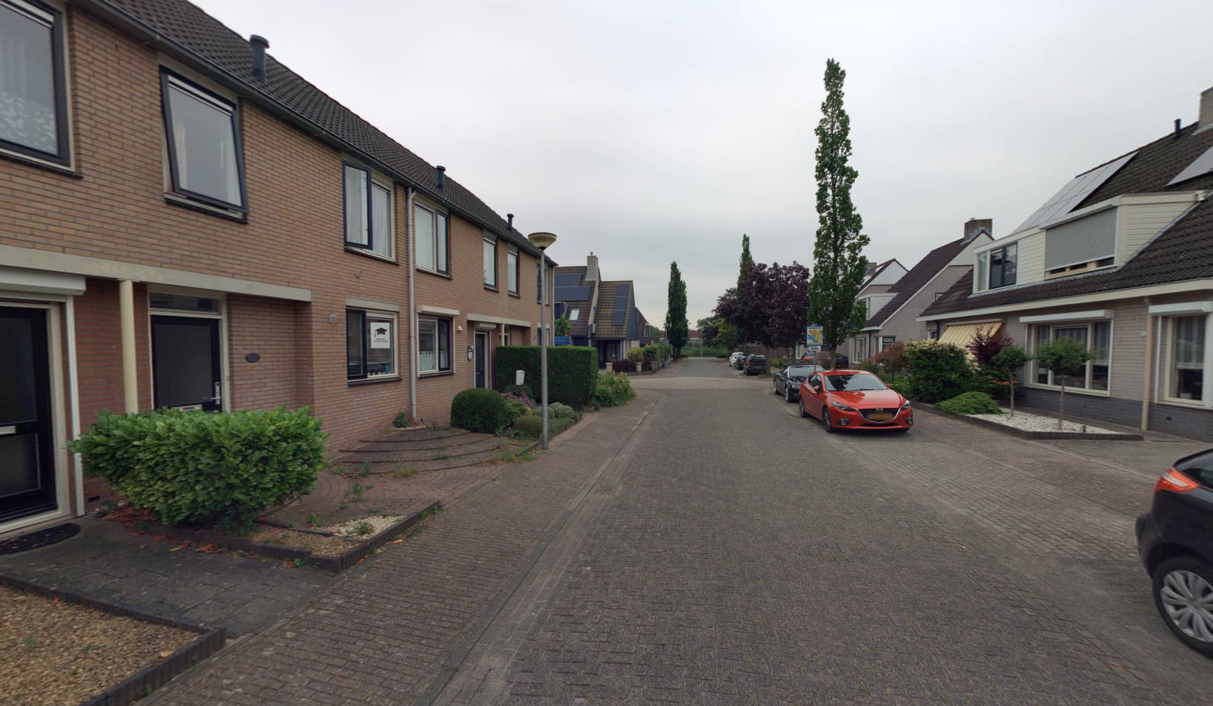 Arnold van Lieropstraat 8