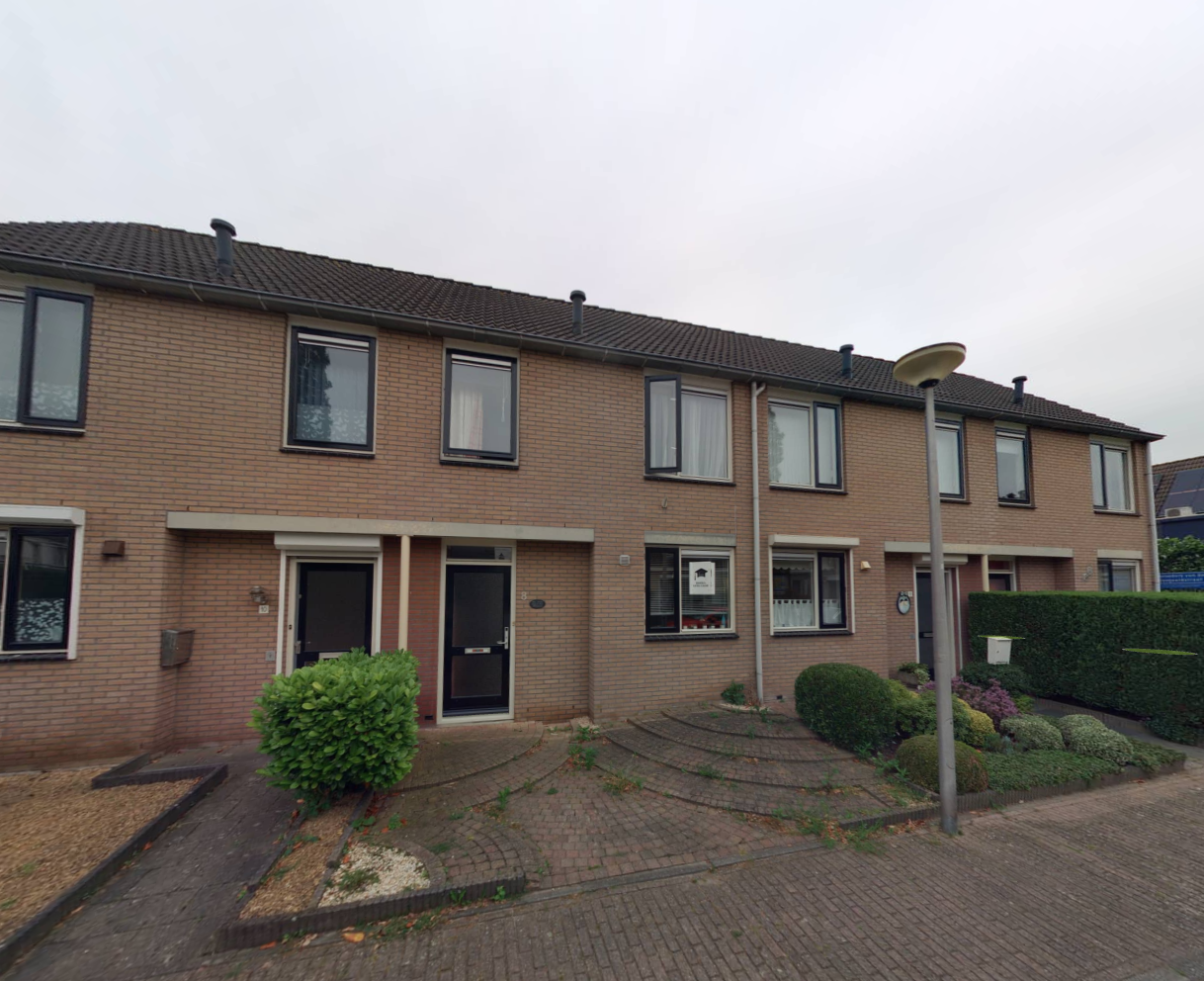 Arnold van Lieropstraat 8, 4651 ZX Steenbergen, Nederland