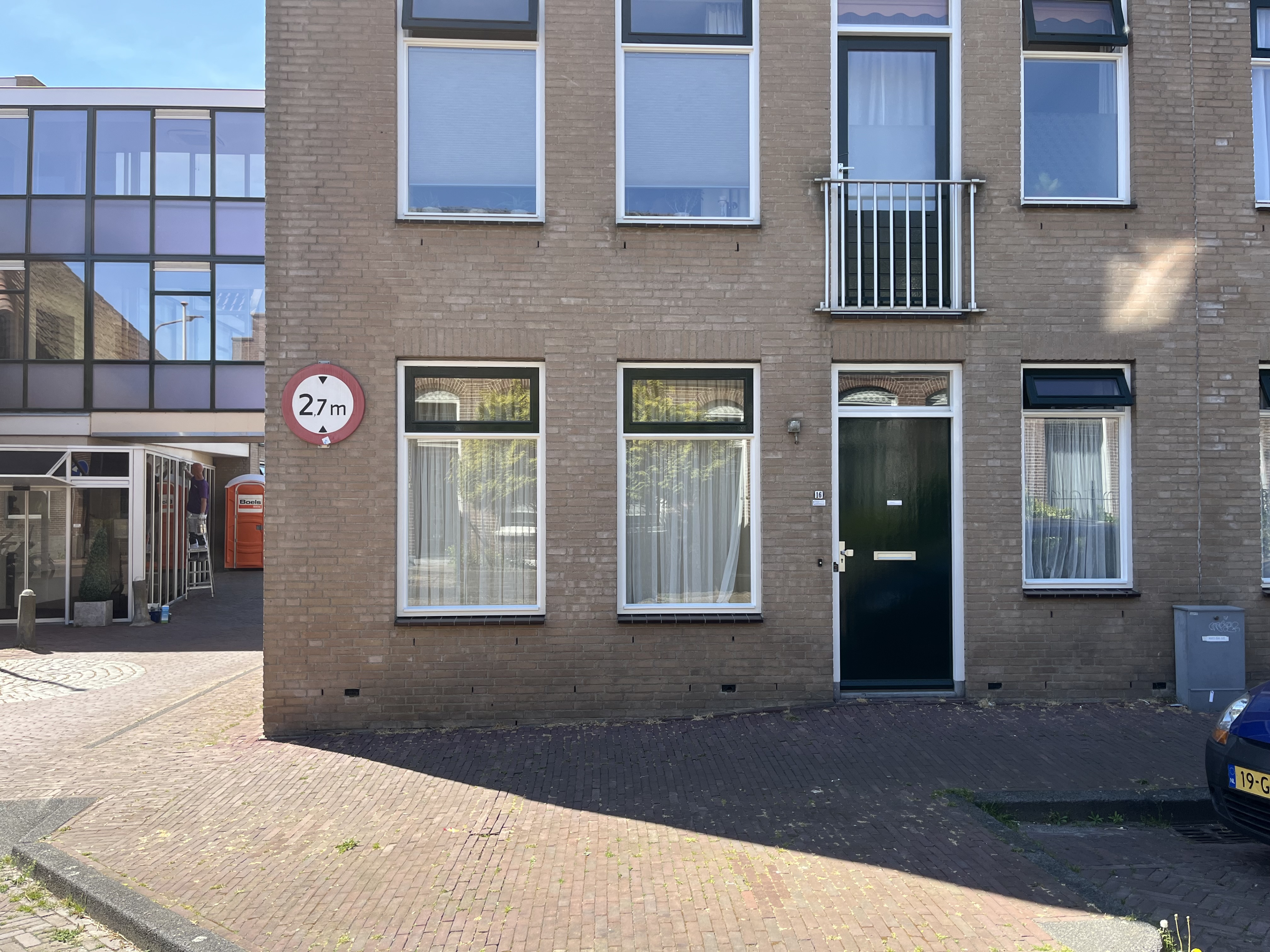 Manhuisstraat 16