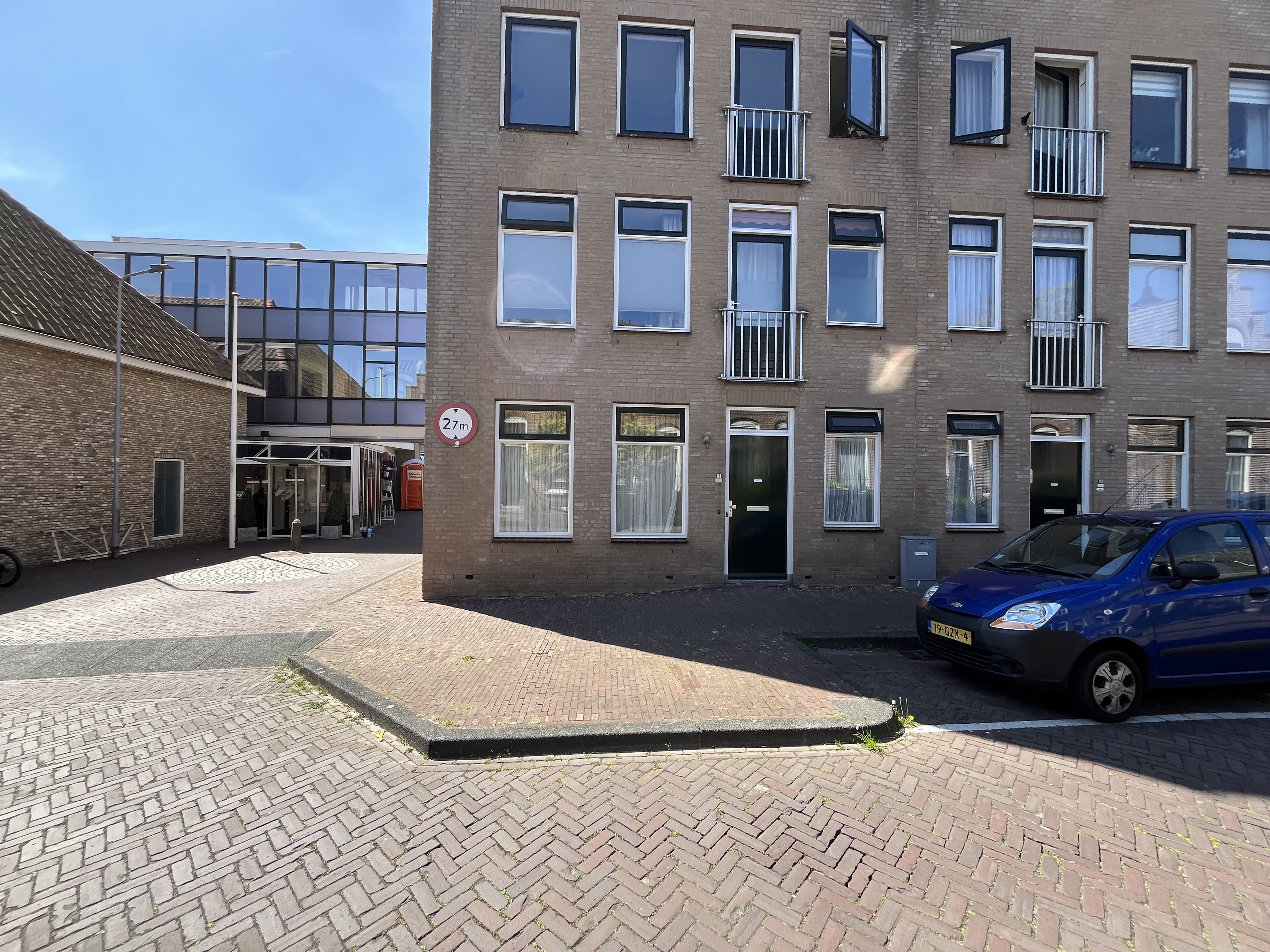 Manhuisstraat 16