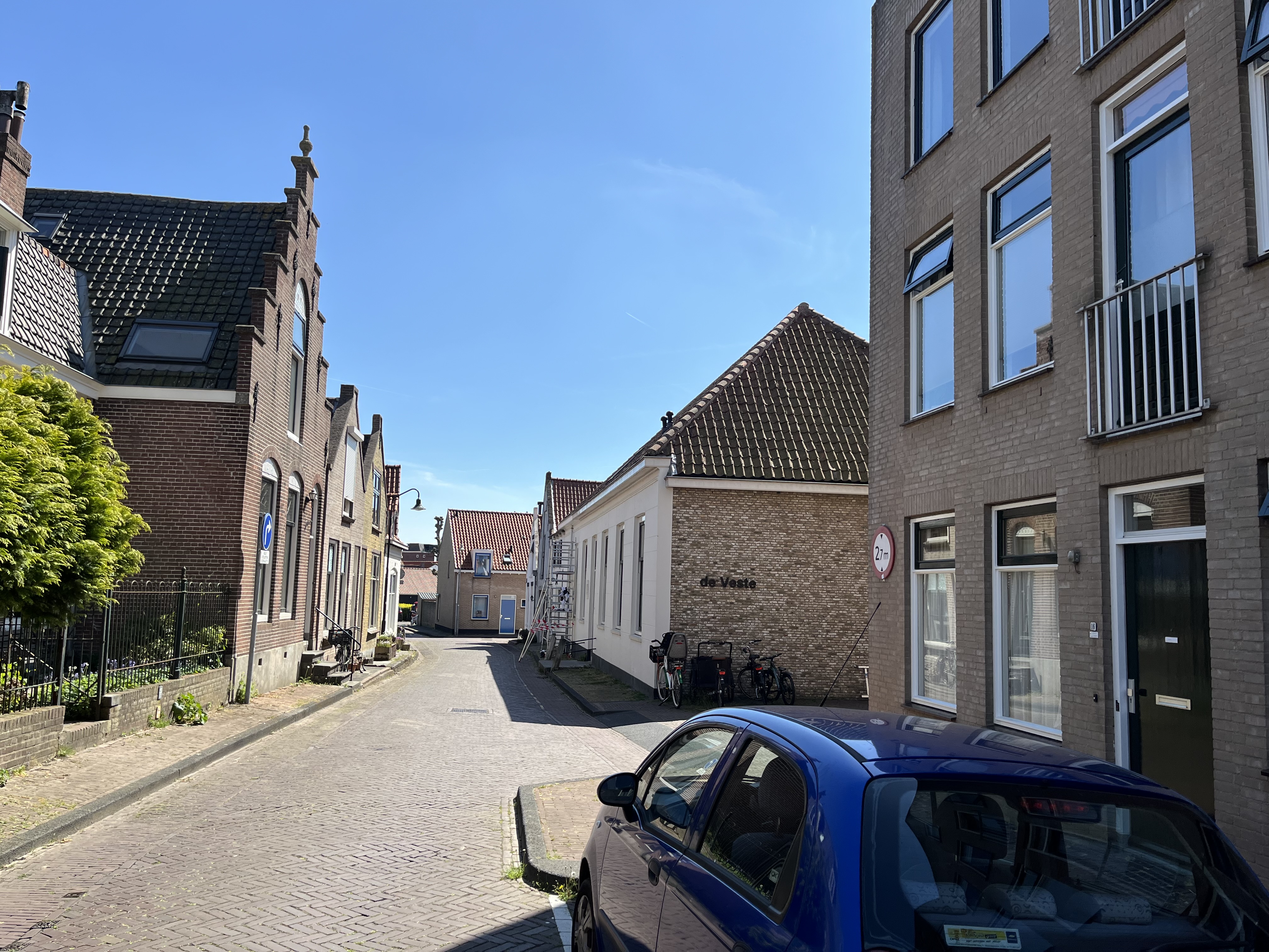 Manhuisstraat 16