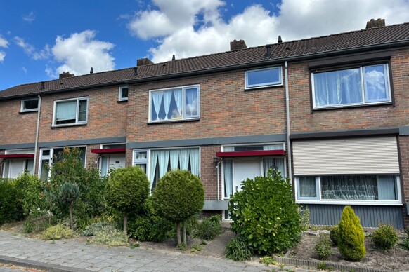 Middelaerstraat 12