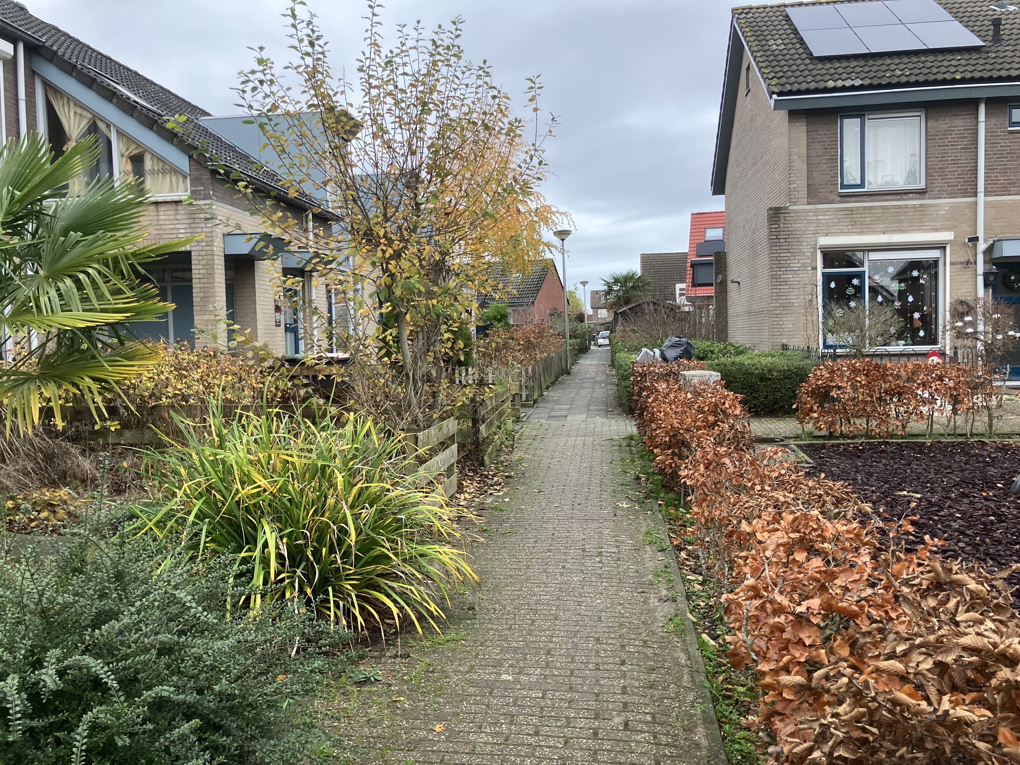 Pastoor Ermenstraat 25